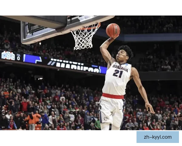 开拓者击败热火迎四连胜 阿夫迪亚伤退 开拓者击败热火迎四连胜 阿夫迪亚伤退